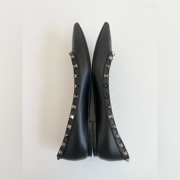 Valentino Garavani Black Noir Leather Rockstud pointed toe Ballerina flats EU 40 - Picture 6 of 9